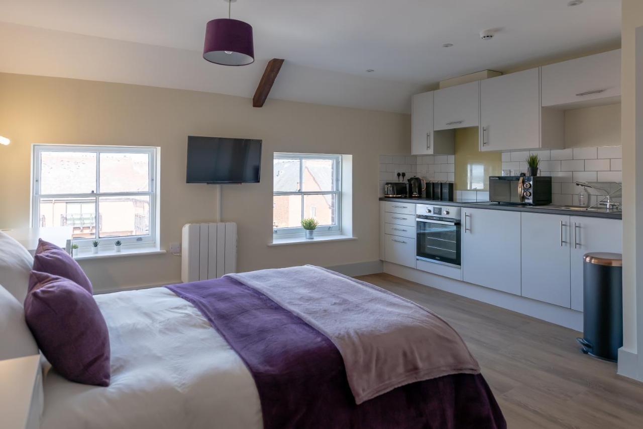 Isabella House - Hereford City Centre Aparthotel, By Rentmyhouse 외부 사진